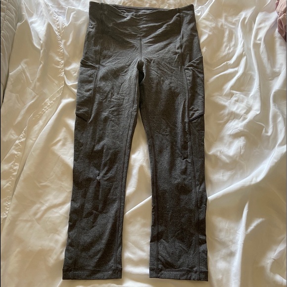 LULULEMON LEGGINGS - Picture 1 of 3